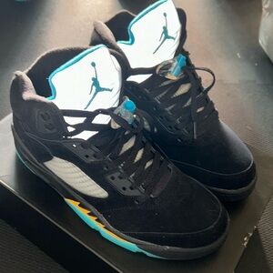 Air Jordans 5 Retro